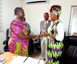 grand bassa county registrar receives her letter of transfer